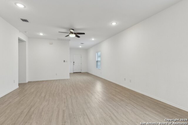 Image 4 of 40 For 4422 Chandler  Apt 2