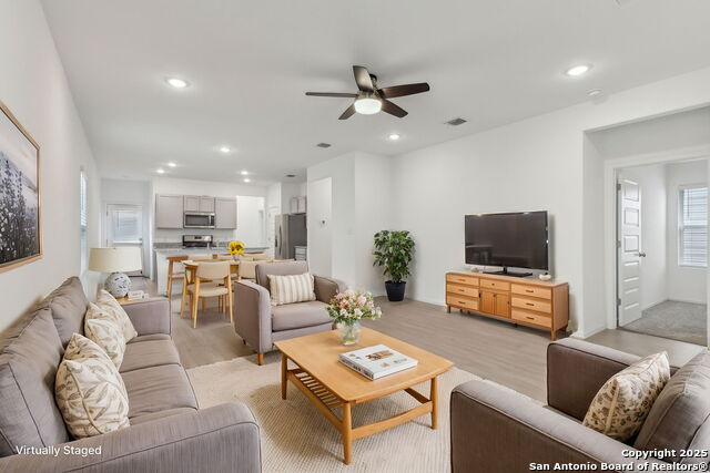 Image 9 of 40 For 4422 Chandler  Apt 2