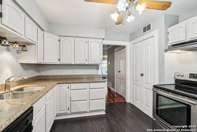 Image 13 of 30 For 2300 Nacogdoches Rd.  164 R