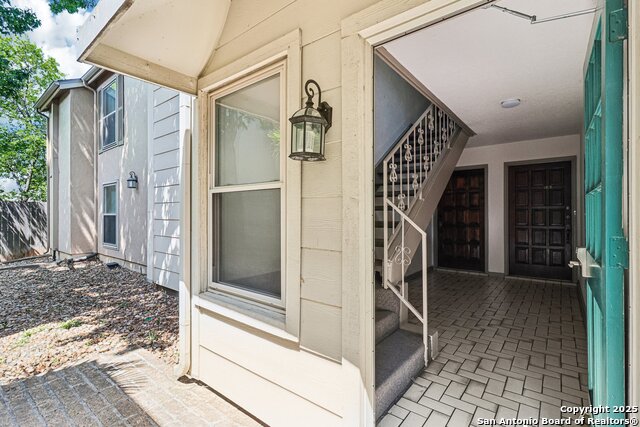 Image 2 of 30 For 2300 Nacogdoches Rd.  164 R