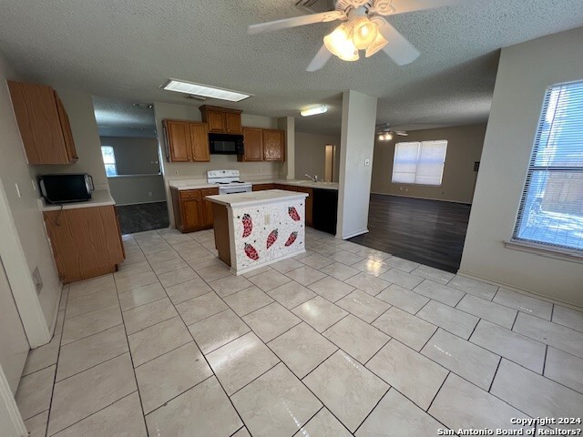 Image 10 of 22 For 7622 Briston Park