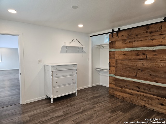 Image 8 of 39 For 4343 Morningside Way