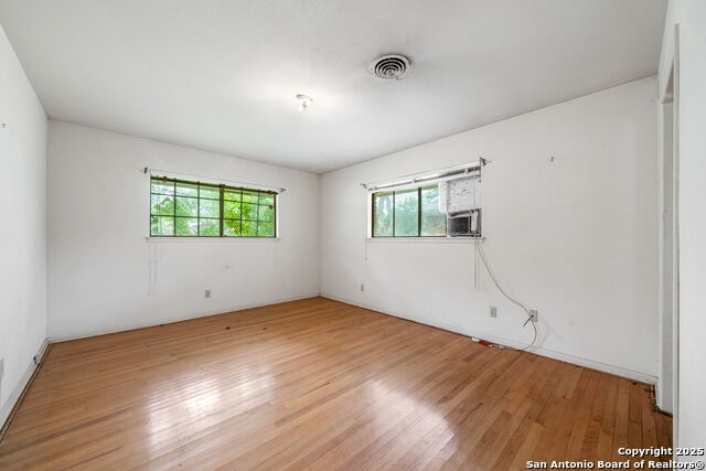 Image 16 of 28 For 4730 Lavender Lane