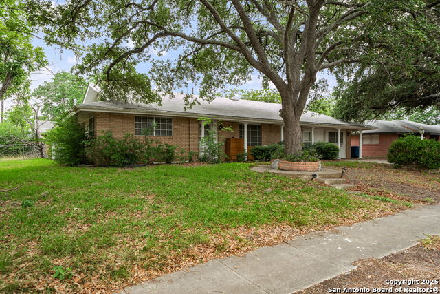 Image 2 of 28 For 4730 Lavender Lane