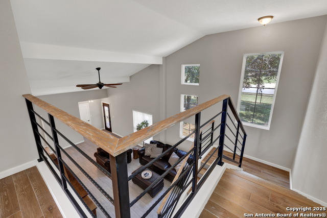 Image 27 of 43 For 3055 Lakeview