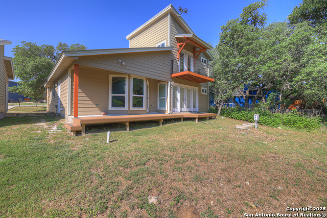 Image 37 of 43 For 3055 Lakeview