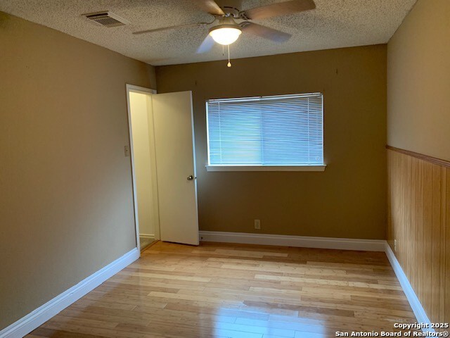 Image 15 of 29 For 7838 Caston Park