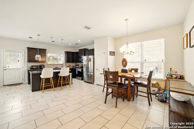 Image 4 of 14 For 5819 Couble Fls