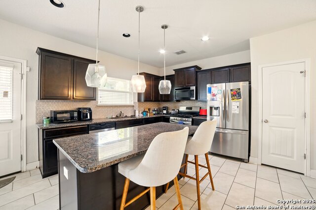 Image 7 of 14 For 5819 Couble Fls