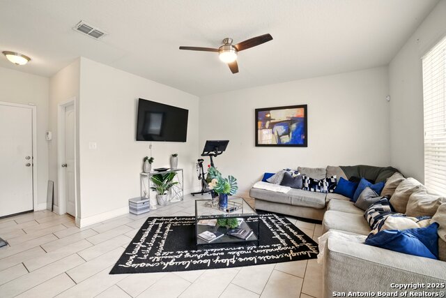 Image 9 of 14 For 5819 Couble Fls