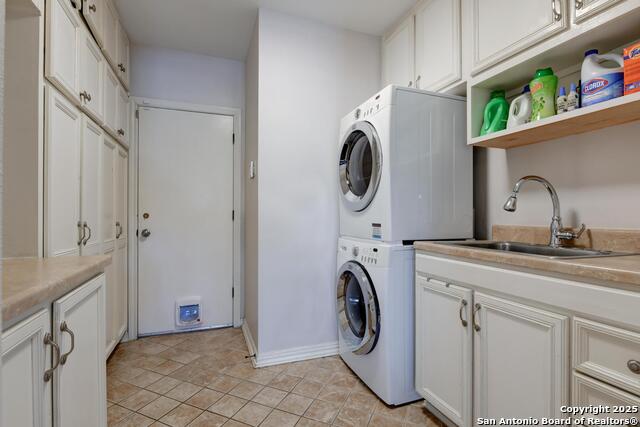 Image 18 of 51 For 10119 Manton Ln