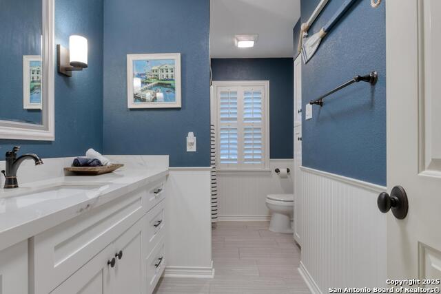 Image 32 of 51 For 10119 Manton Ln