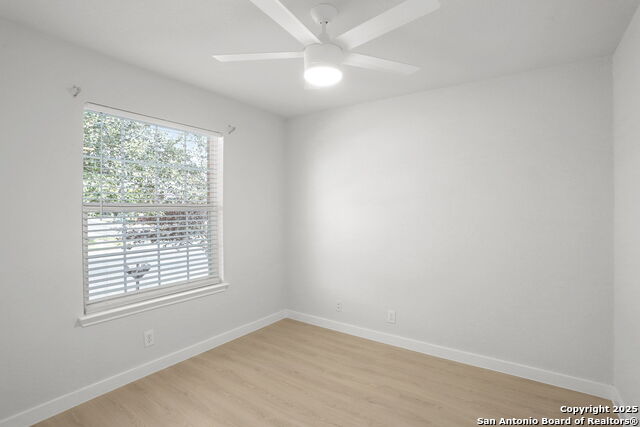 Listing photo id 20 for 9814 Shawnee