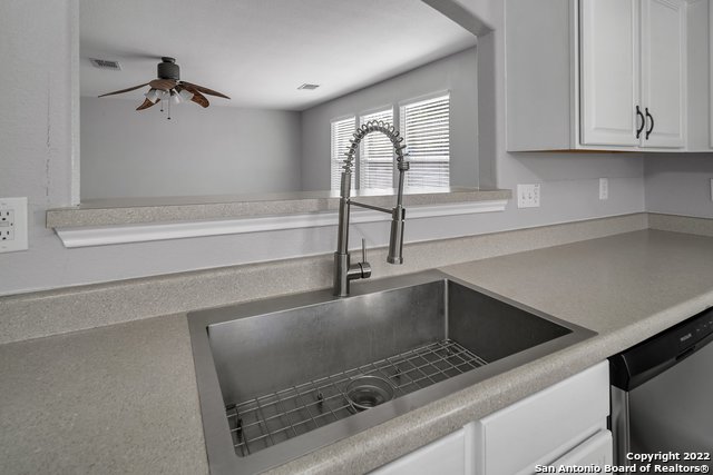 Image 12 of 26 For 8534 Cherokee Ridge
