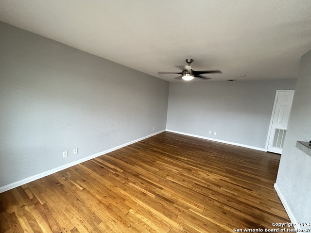 Image 2 of 7 For 211 Natalen Ave  211