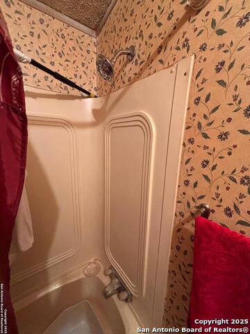 Listing photo id 10 for 793 Fm 1986 W