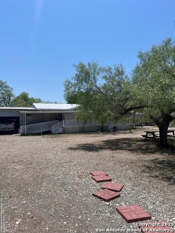Details for 793 Fm 1986  , La Pryor, TX 78872