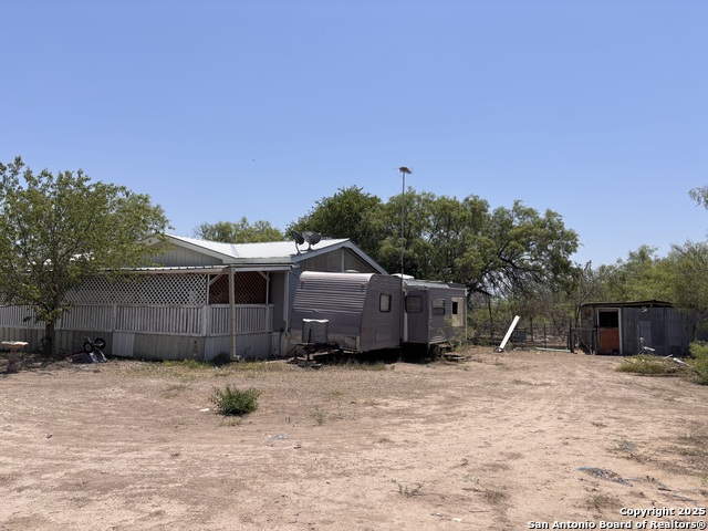 Listing photo id 10 for 793 Fm 1986  