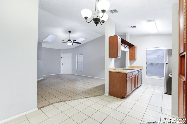 Image 5 of 16 For 3951 Chimney Springs