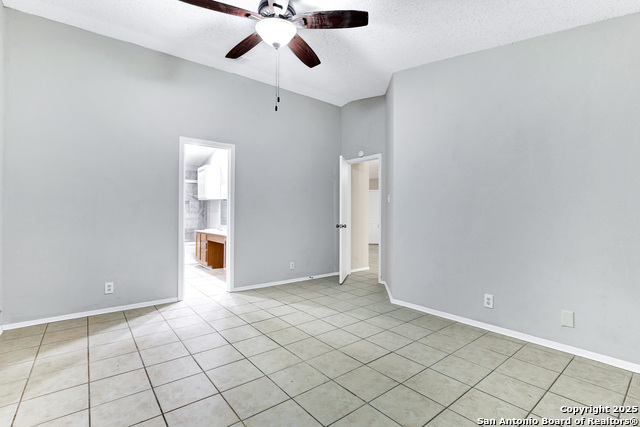 Image 7 of 16 For 3951 Chimney Springs