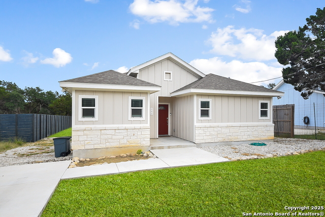 Details for 144 Slocum Driv, Canyon Lake, TX 78133