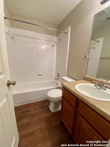 Image 11 of 29 For 6926 Lunar Way