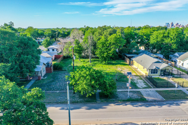Listing photo id 4 for 255 Park Blvd N
