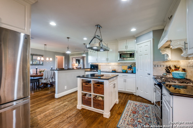 Listing photo id 3 for 174 County Road 351