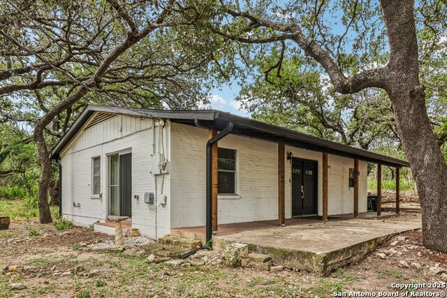 Listing photo id 9 for 7735 Mocking Bird Lane