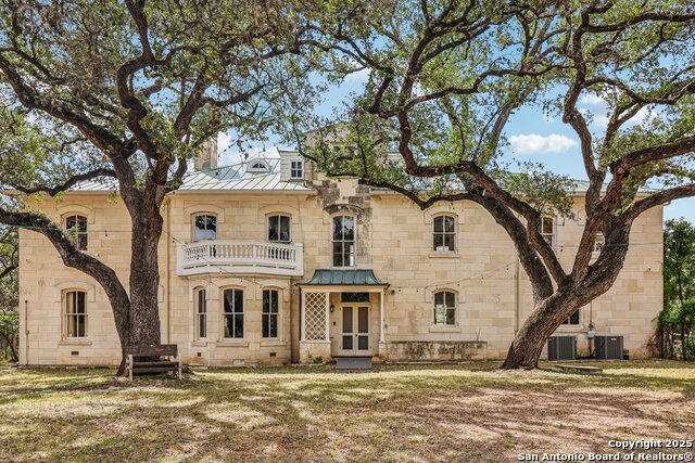 Listing photo id 0 for 7735 Mocking Bird Lane