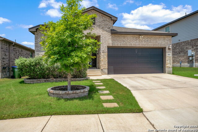 Image 3 of 28 For 13031 Maridell Park