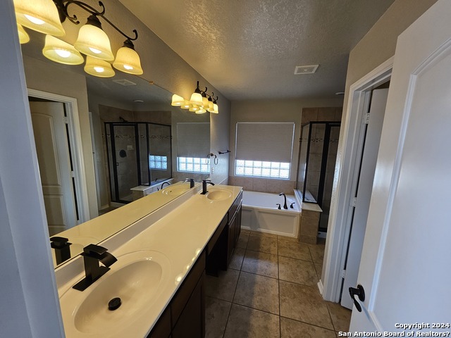 Image 17 of 27 For 17735 Via Del Oro