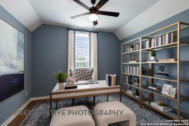 Listing photo id 9 for 2958 Mckinnie