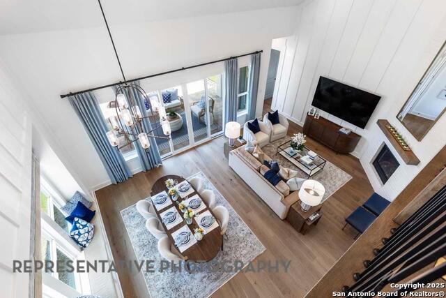 Listing photo id 3 for 2958 Mckinnie