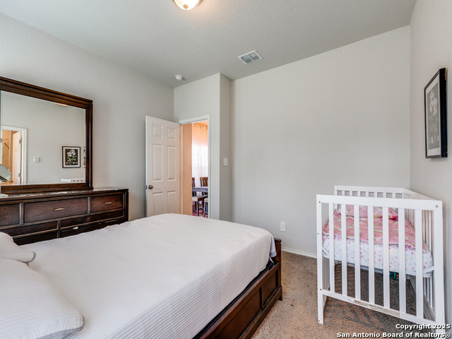 Image 16 of 25 For 607 Pleasanton Spring