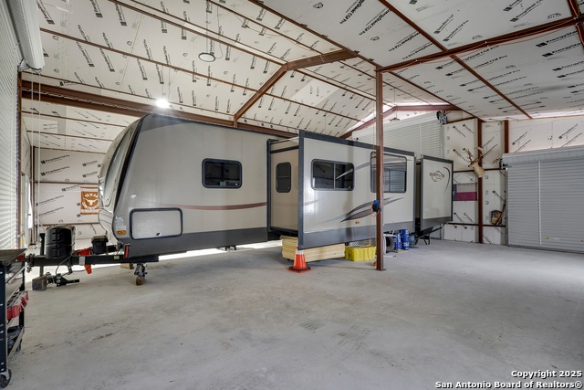 Image 10 of 19 For 37 Sabinas Ridge Rd