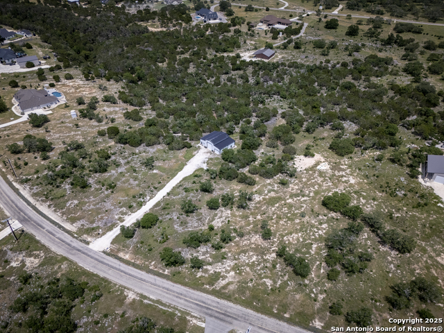 Image 16 of 19 For 37 Sabinas Ridge Rd