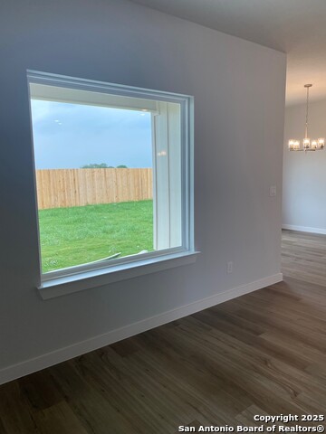 Image 14 of 32 For 2050 Newforest Peak