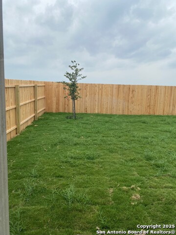 Image 17 of 32 For 2050 Newforest Peak