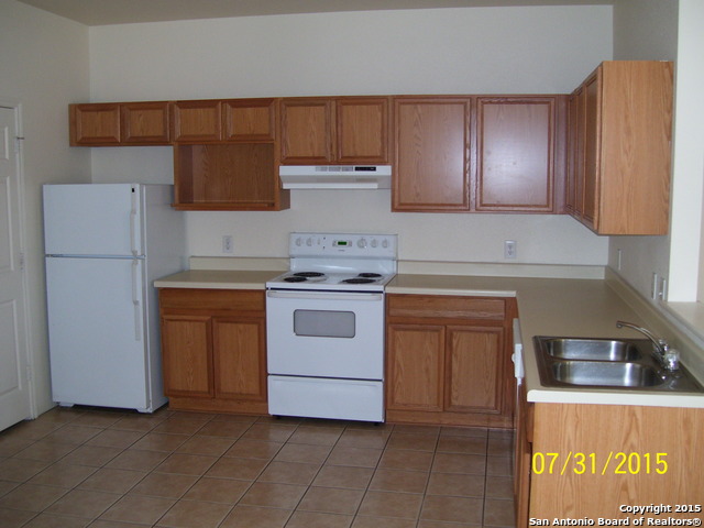 Image 4 of 6 For 5040 Anacacho St