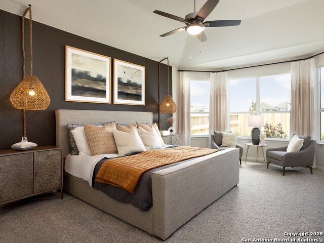 Listing photo id 3 for 9802 Prairie Way Blvd