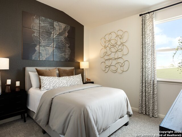 Listing photo id 5 for 9802 Prairie Way Blvd