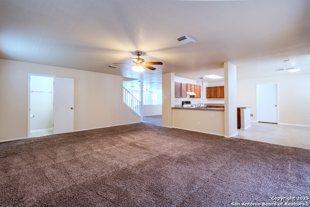 Image 19 of 51 For 7405 Forest Edge