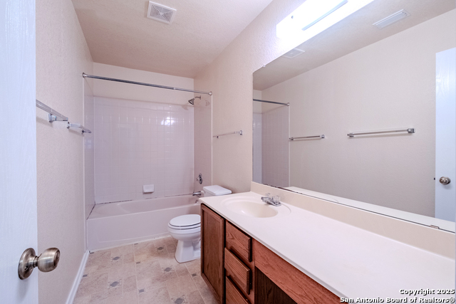 Image 44 of 51 For 7405 Forest Edge