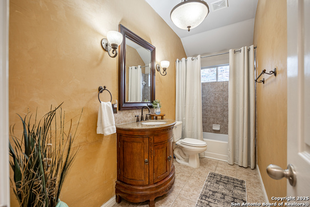 Image 22 of 40 For 8836 Gustine