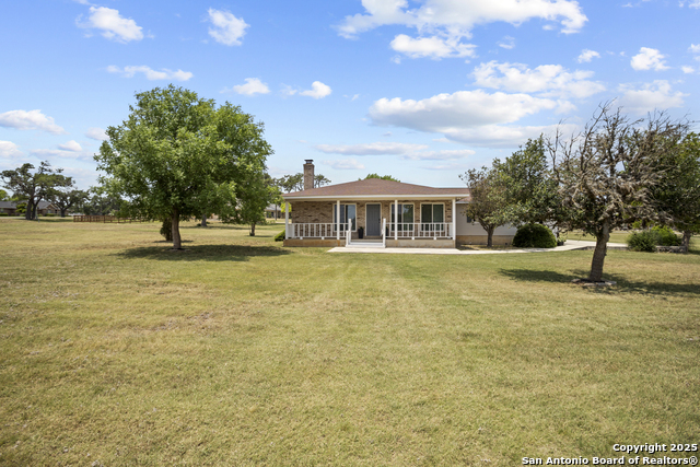 Details for 220 Glenvalley, Bandera, TX 78003