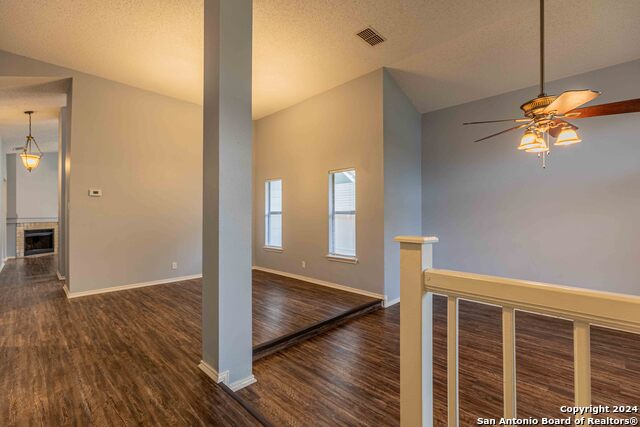 Image 4 of 38 For 8039 Sunshine Trail