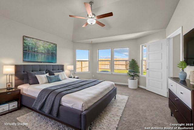 Listing photo id 9 for 4307 Carlotta Drive