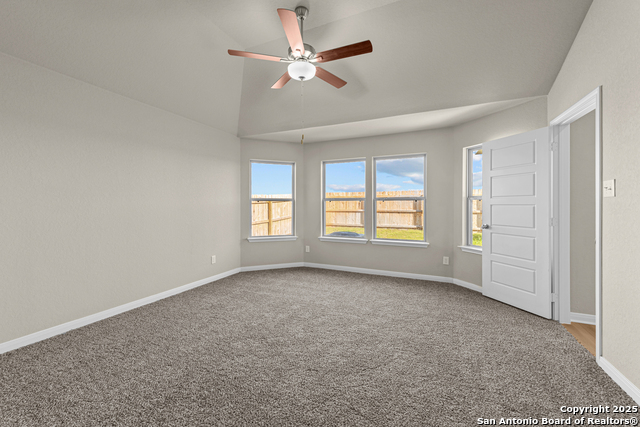 Listing photo id 22 for 4307 Carlotta Drive