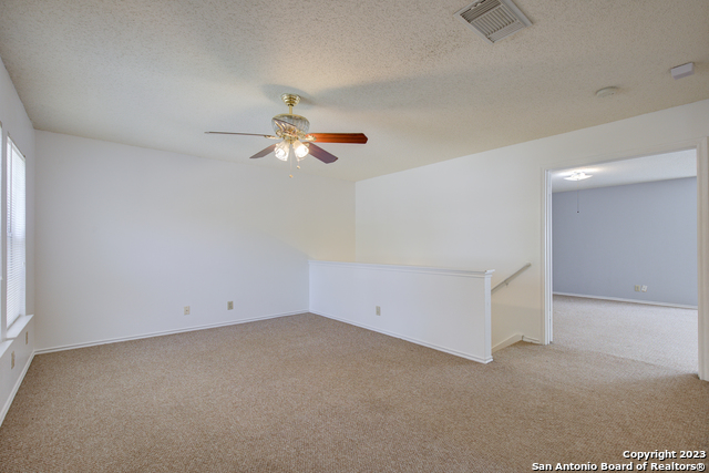 Image 21 of 41 For 10138 Sandbrook Hill